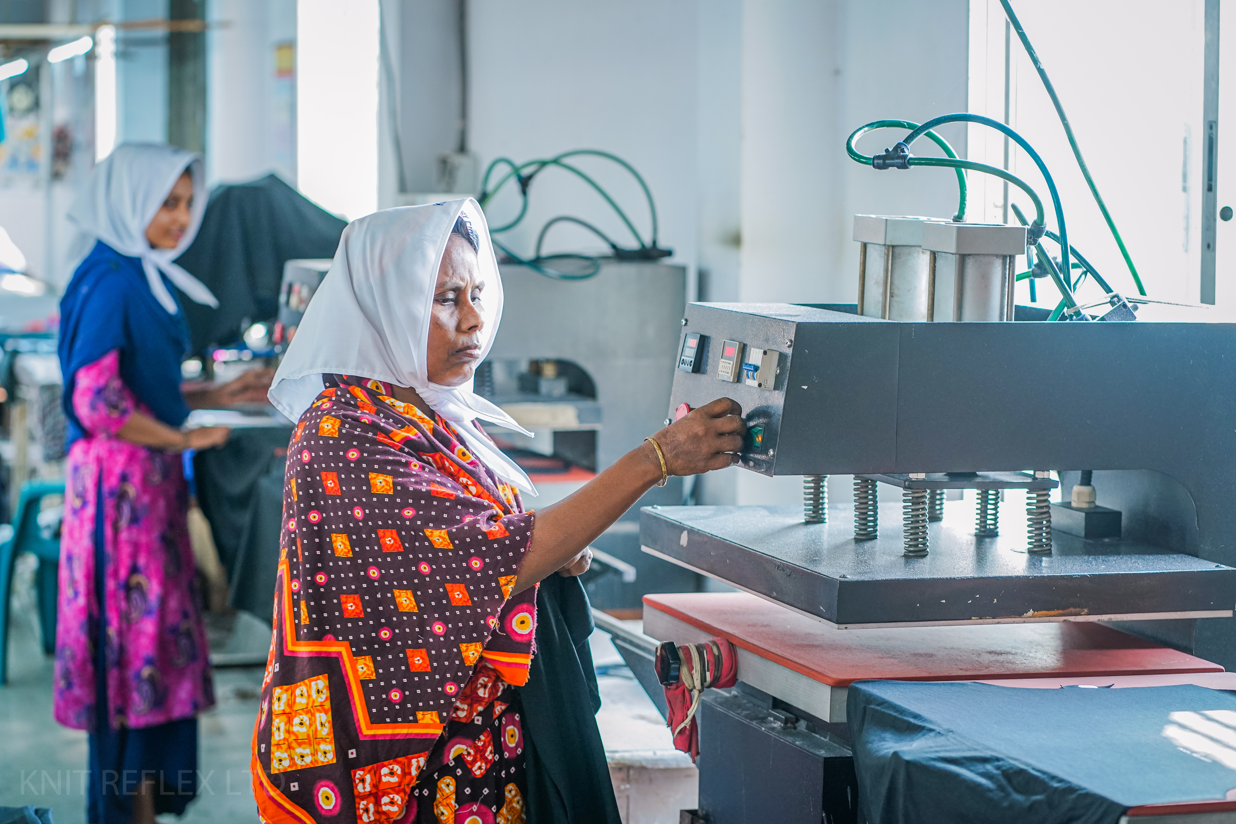 Emon Knit Design factory